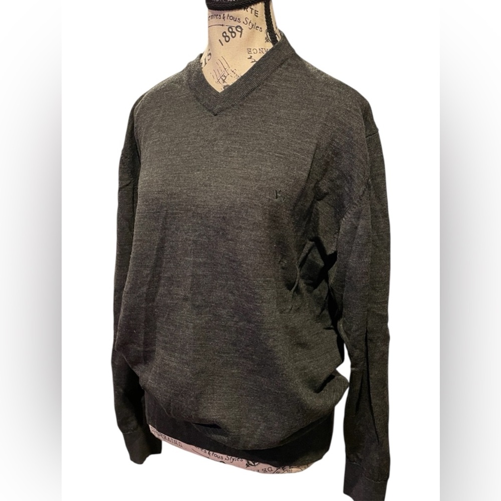 Valentino 100% Wool Gray V-Neck Sweater Size 52